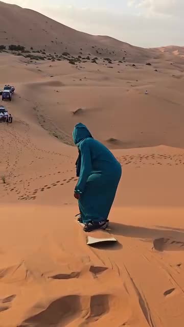 Surfing dunes